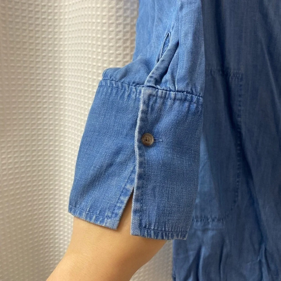 Lou & Grey Long Sleeve Chambray Dress - Picture 2 of 5